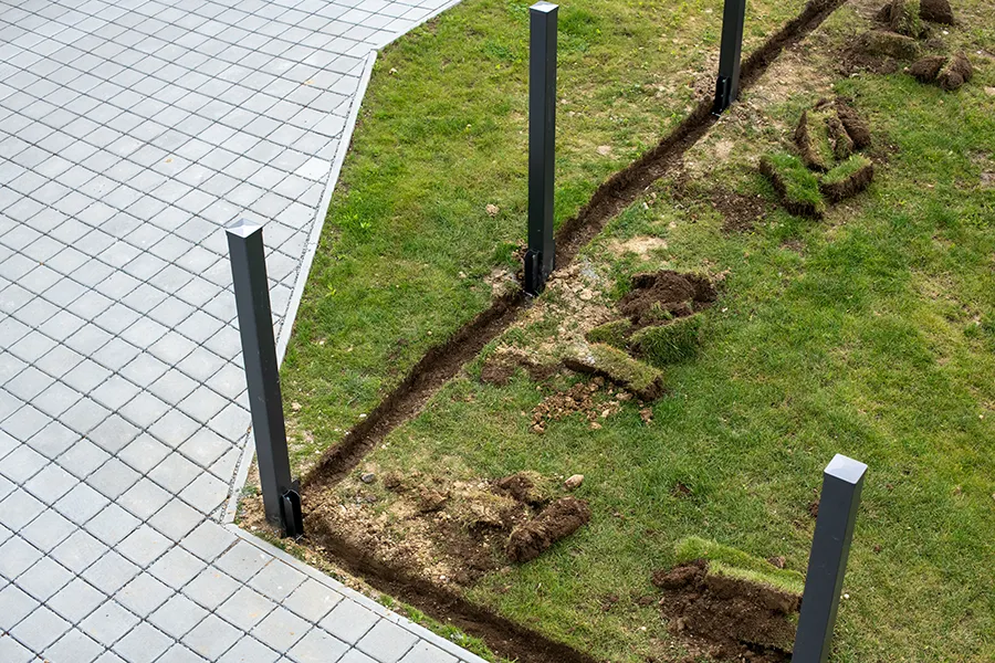 Zaunpfosten für Gartenzaun aus Metall - E. Stahl Metallzäune